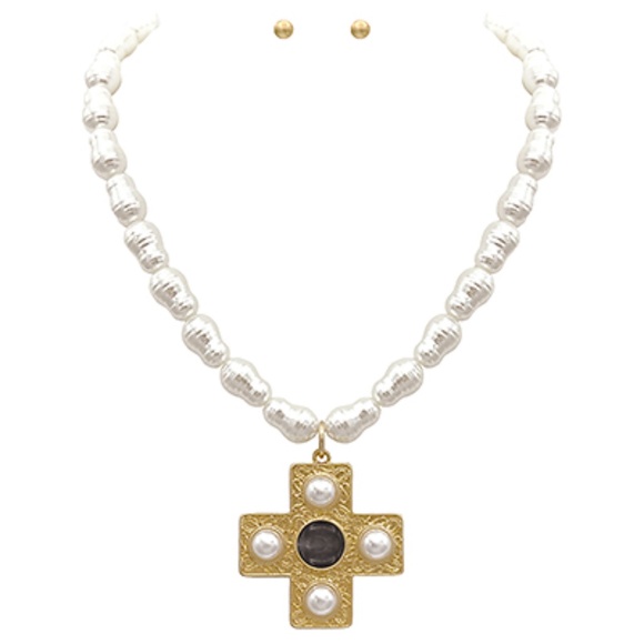 Cross & Pearl Statment Necklace Set - Picture 2 of 4